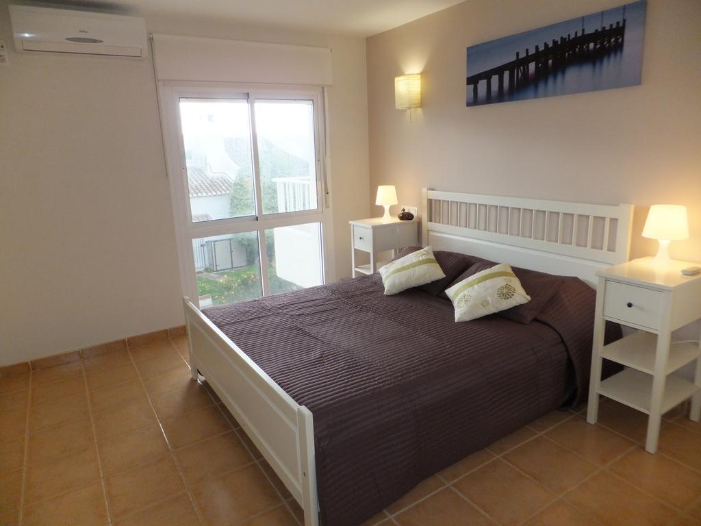Apartamento Bahia Dorada 에스테포나 외부 사진